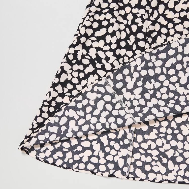 Uniqlo Printed V Neck Kratke Sleeved Mini Saty Damske Biele Čierne | AKFMSR-318