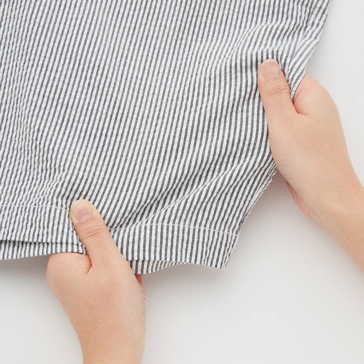 Uniqlo Stretch Sortky Panske Siva | TCIXWB-376