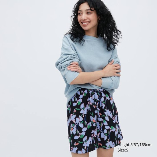 Uniqlo Relaco Kratke Sortky Damske Čierne | BTLDJZ-136
